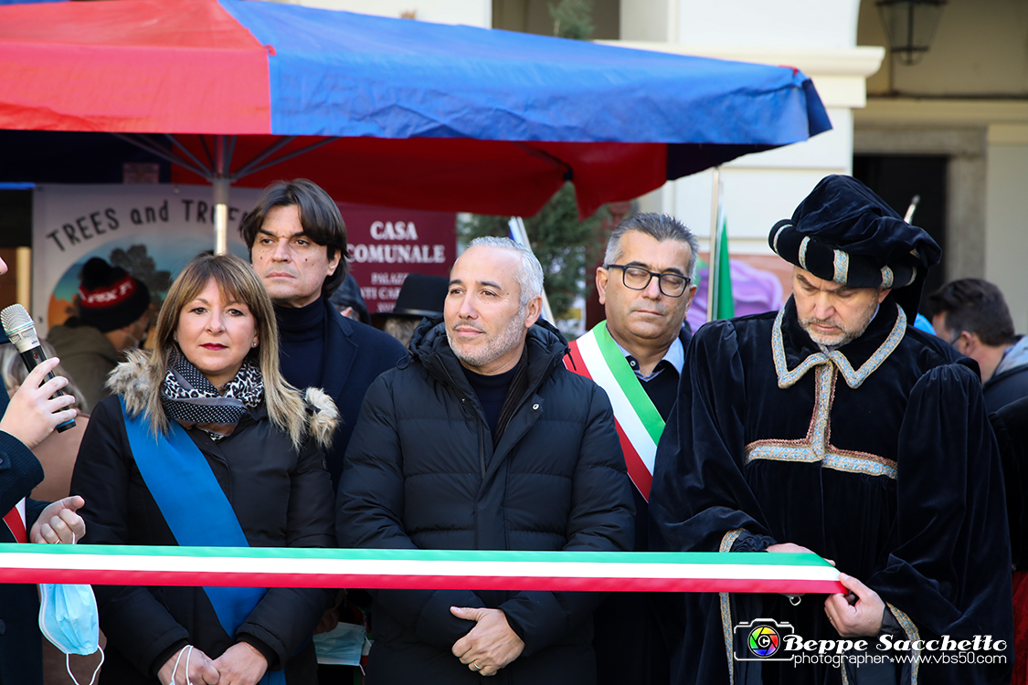 VBS_5761 - 10.ma Fiera Nazionale del Tartufo e Fiera dei Santi.jpg